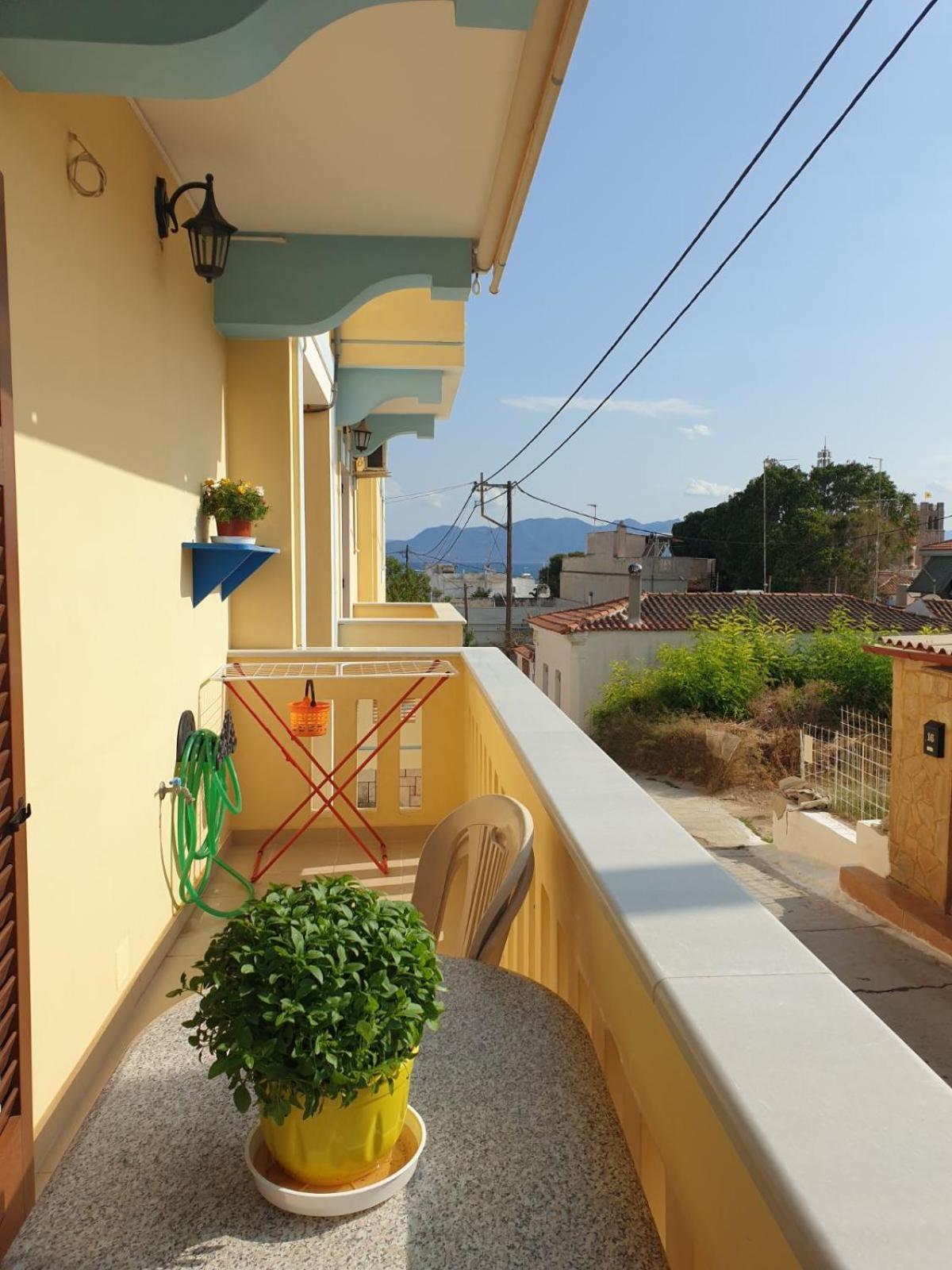 Apartmán Beautiful House In Aegina Exteriér fotografie